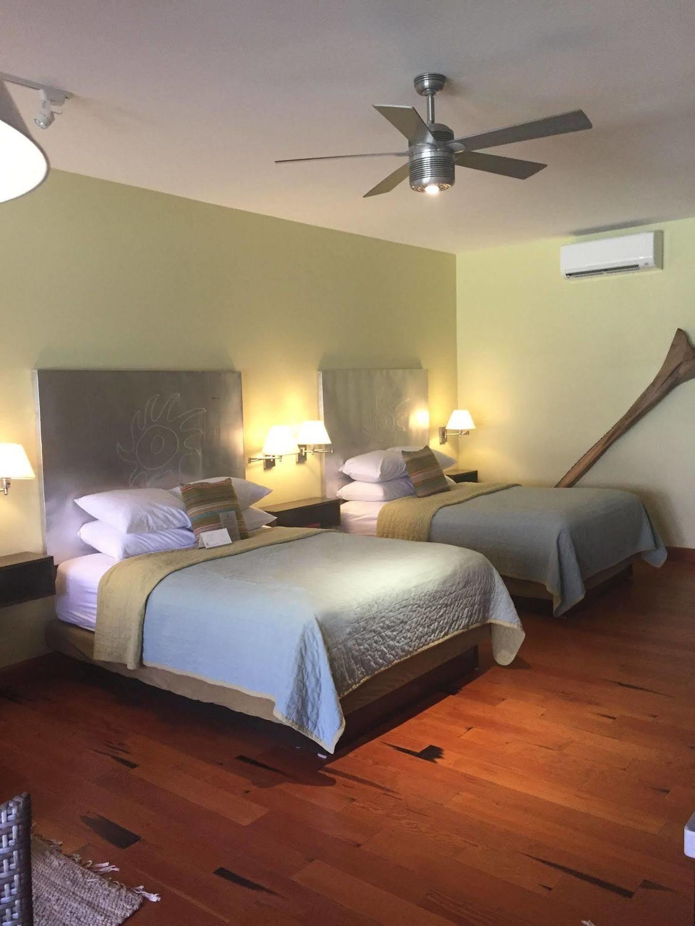Desert Pearl Inn Springdale Bagian luar foto